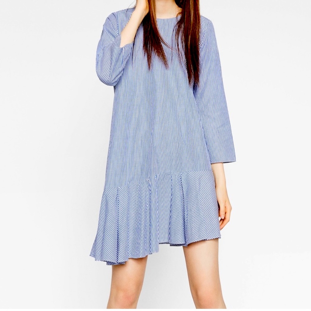 Zara minidress asymmetric hem ruffle blue stripe cotton XS 90s vibe feminine